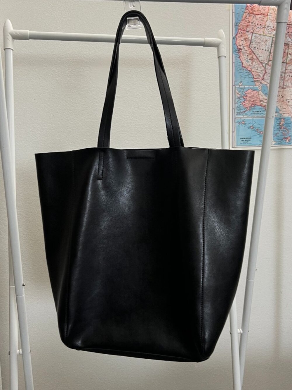 Banana Republic Leather Tote
